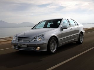 2006 Mercedes-Benz C-Класс 200 II (W203) Рестайлинг, синий, 490000 рублей, вид 1