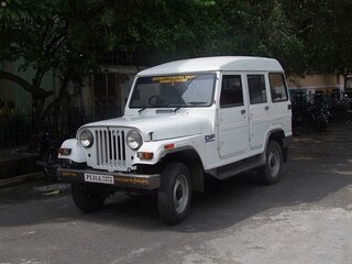 Mahindra Commander