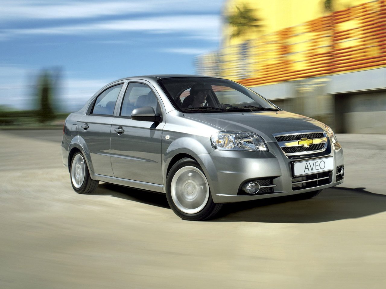 Chevrolet Aveo - технические характеристики, модельный ряд ...