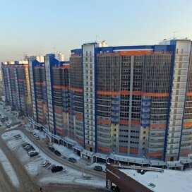 Купить двухкомнатную квартиру в жилом массиве Утиный плес в Красноярске - изображение 1