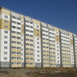 Купить многокомнатную квартиру в жилом районе «Zaозерный» в Кургане - изображение 1