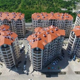 Купить двухкомнатную квартиру в ЖК «Черноморский» в Геленджике - изображение 1