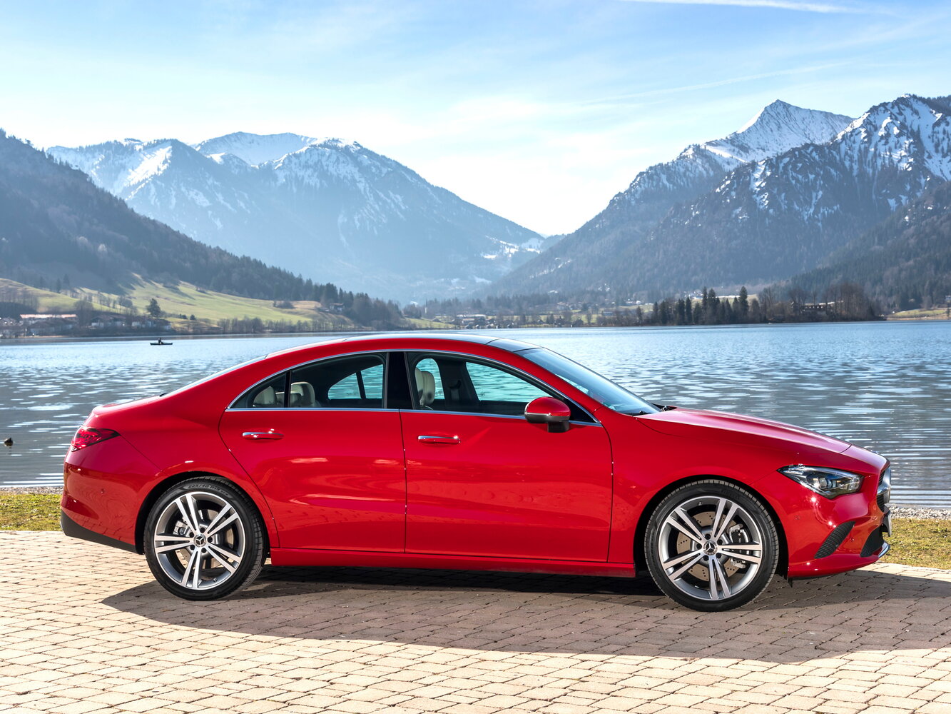 Mercedes-Benz CLA Sedan, вид 2
