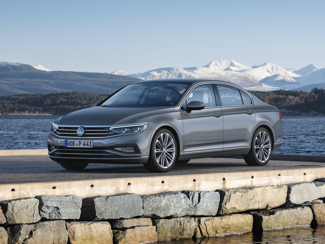 Volkswagen Passat Sedan