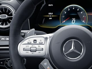 Кнопки AMG на рулевом колесе