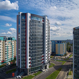 Купить квартиру с подземным паркингом в жилом доме «Премьер» в Санкт-Петербурге и ЛО - изображение 1