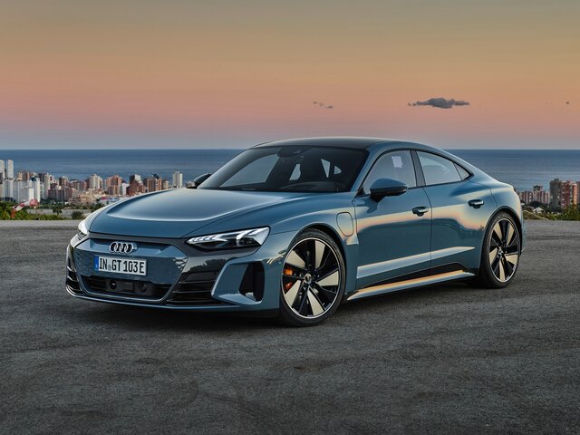 Audi e-tron GT -            - 
