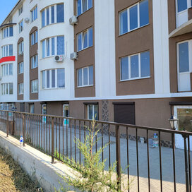 Купить однокомнатную квартиру в ЖК «Орловский уезд» в Севастополе - изображение 2