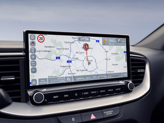 Навигационная система с 10.25" дисплеем, поддержкой пробок, Android Auto и Apple Car Play