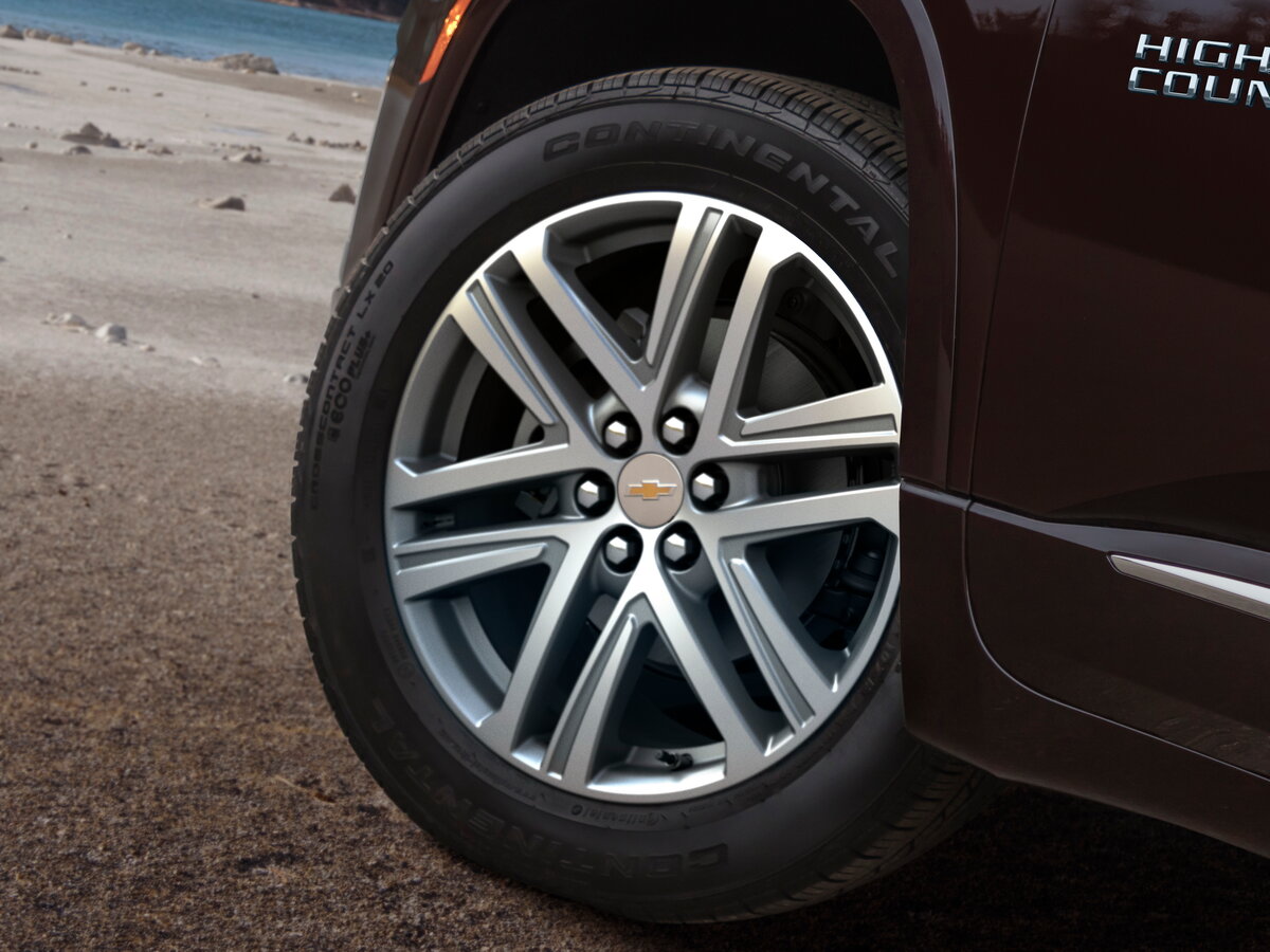Chevrolet Traverse II Рестайлинг, Внедорожник 5 дв.: фото поколения