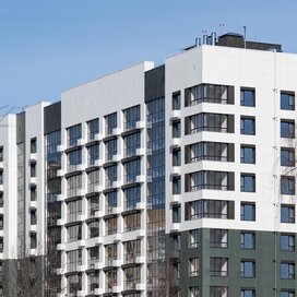 Купить 2-комнатную квартиру с большой кухней в ЖК «Русская Роща» в Сыктывкаре - изображение 1