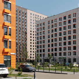 Купить квартиру с высокими потолками в «Бунинские луга» в Москве и МО - изображение 2