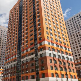 Купить квартиру в монолитном доме в ЖК Люблинская ул., д. 76, к. 4 в Москве и МО - изображение 1