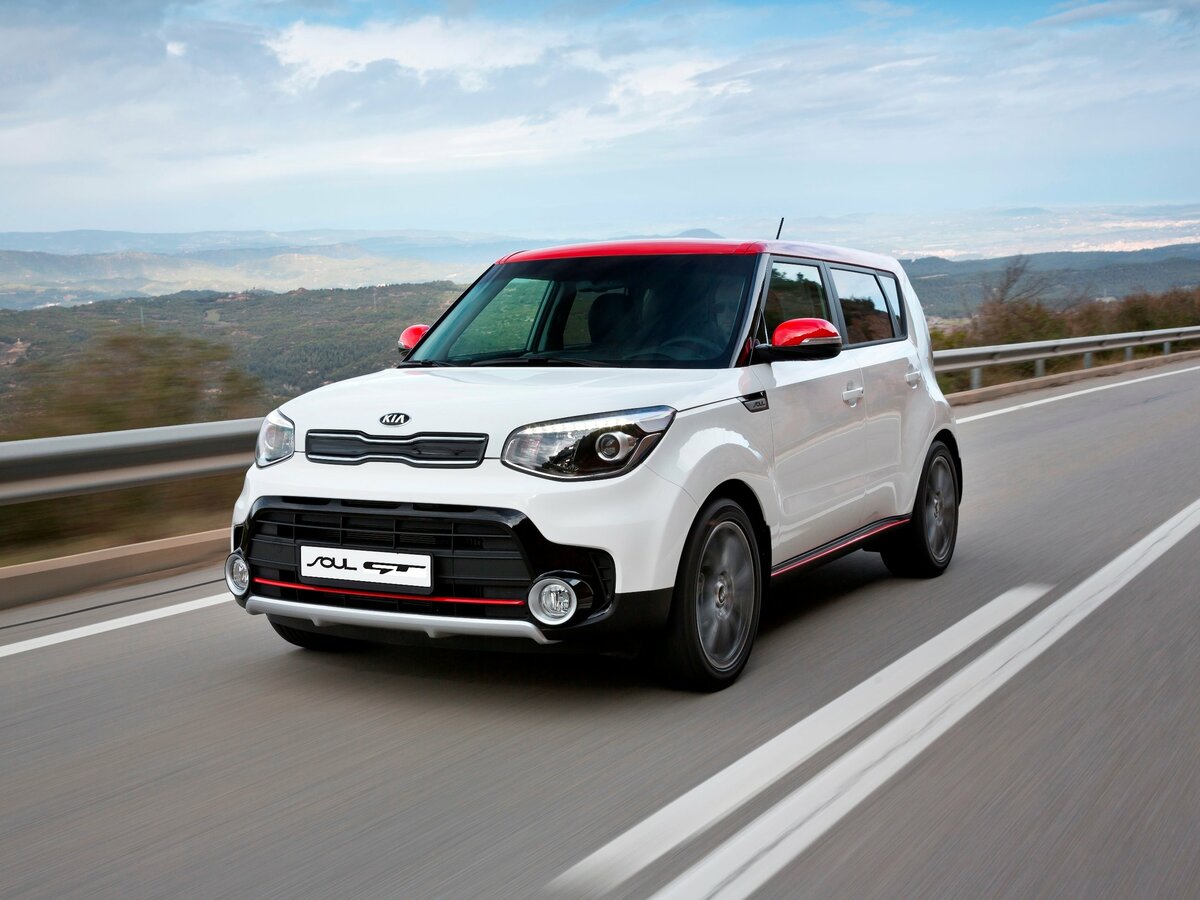 Купить б/у Kia Soul II Рестайлинг 1.6 MT (124 л.с.) бензин механика в ...