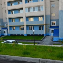Купить однокомнатную квартиру рядом с водоёмом в ЖК «Тихий двор» в Калуге - изображение 2