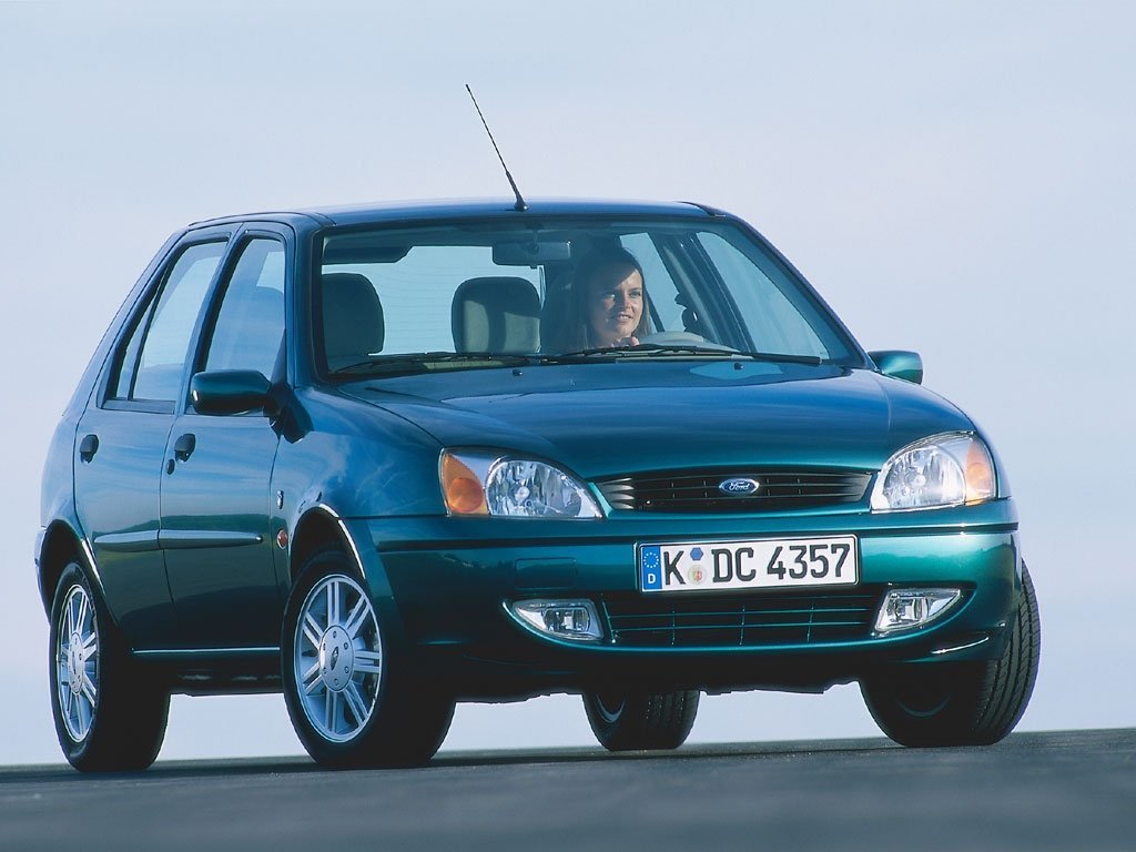 Ford Fiesta - технические характеристики, модельный ряд, комплектации ...