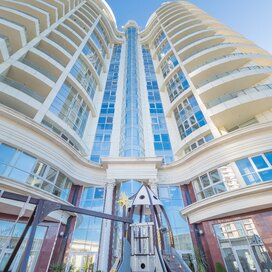Купить квартиру с панорамными окнами в ЖК «Морской Дворец» в Сочи - изображение 3