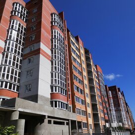 Купить квартиру с высокими потолками в ЖК по ул. 9 января, 54 в Воронеже - изображение 2