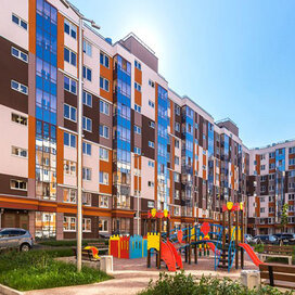 Купить квартиру рядом со школой в ЖК «Ясно.Янино» в Санкт-Петербурге и ЛО - изображение 1