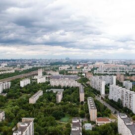 Купить квартиру с большой кухней в микрорайоне «Загорье» в Москве и МО - изображение 4