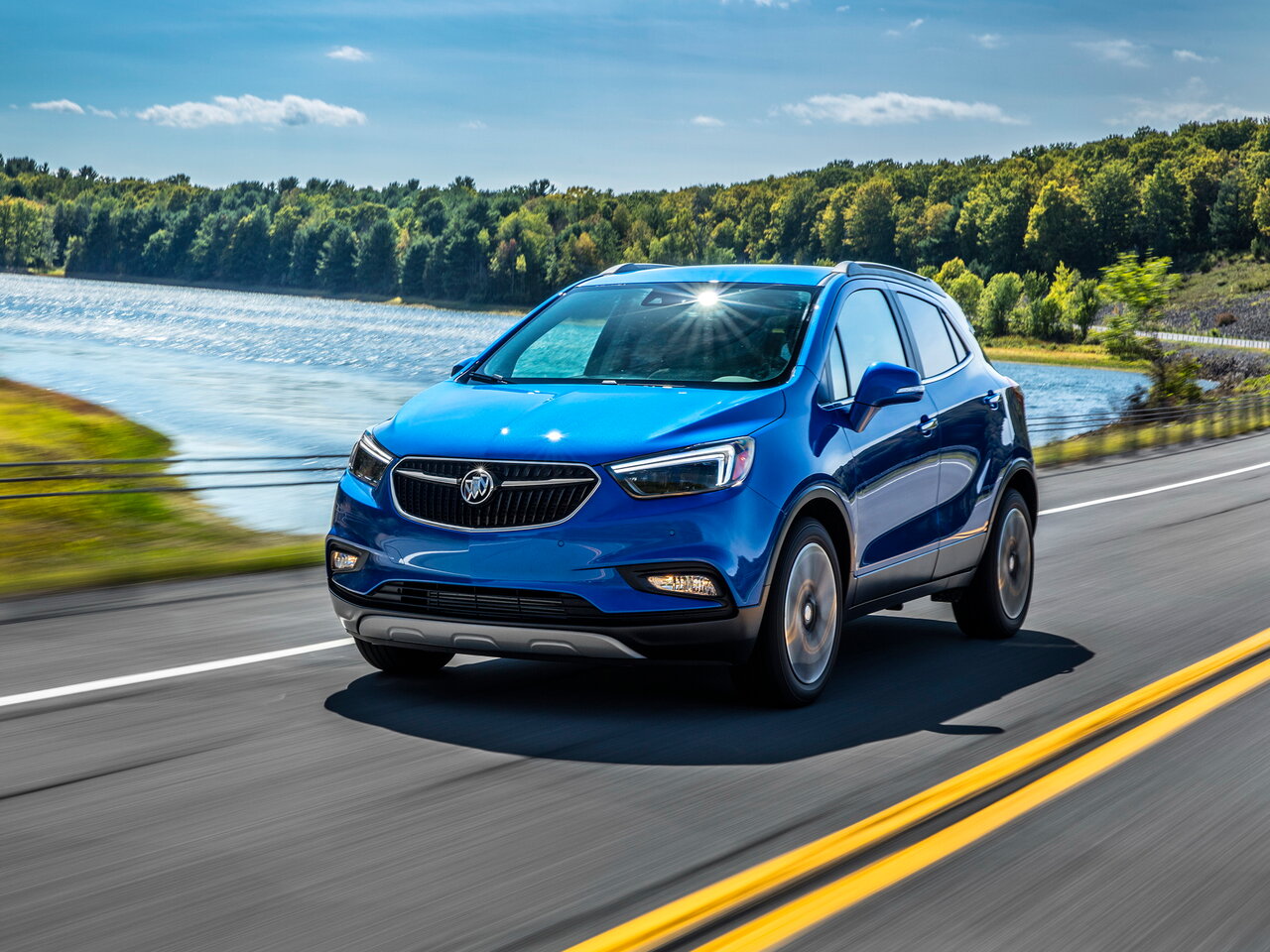 Buick Encore: технические характеристики, поколения, фото | Комплектации и цены Бьюик Энкор