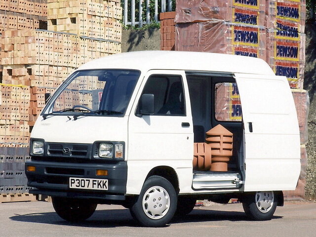 Daihatsu Hijet 8