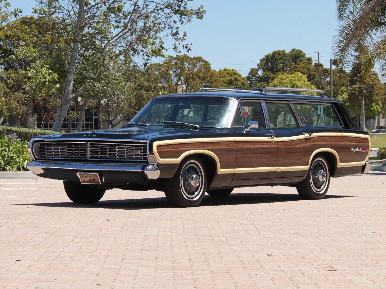 1968 ford country squire