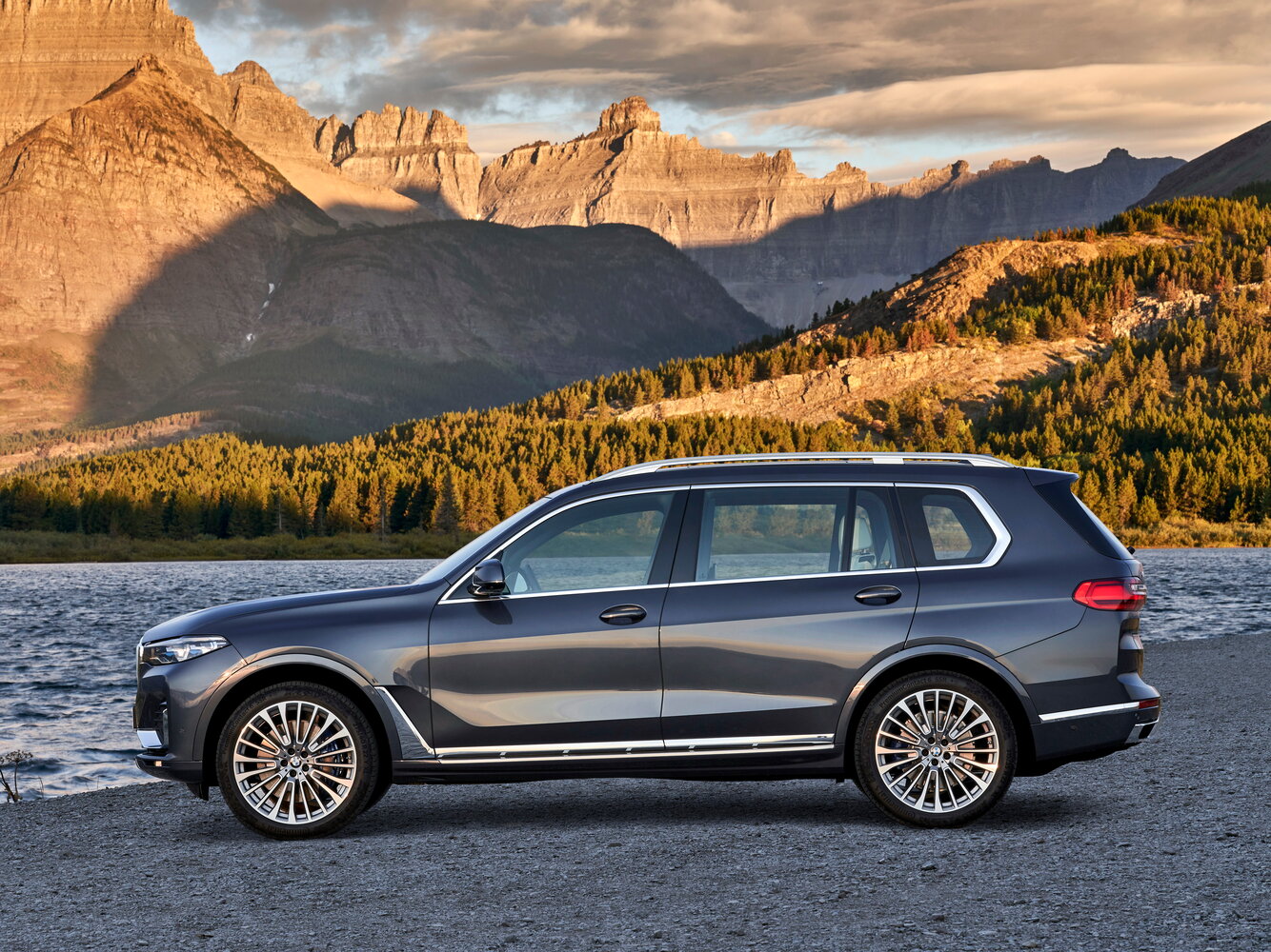 BMW X7 Hybrid, вид 2