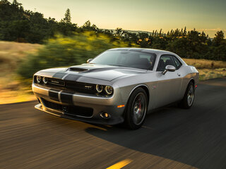 Dodge Challenger III Рестайлинг 2