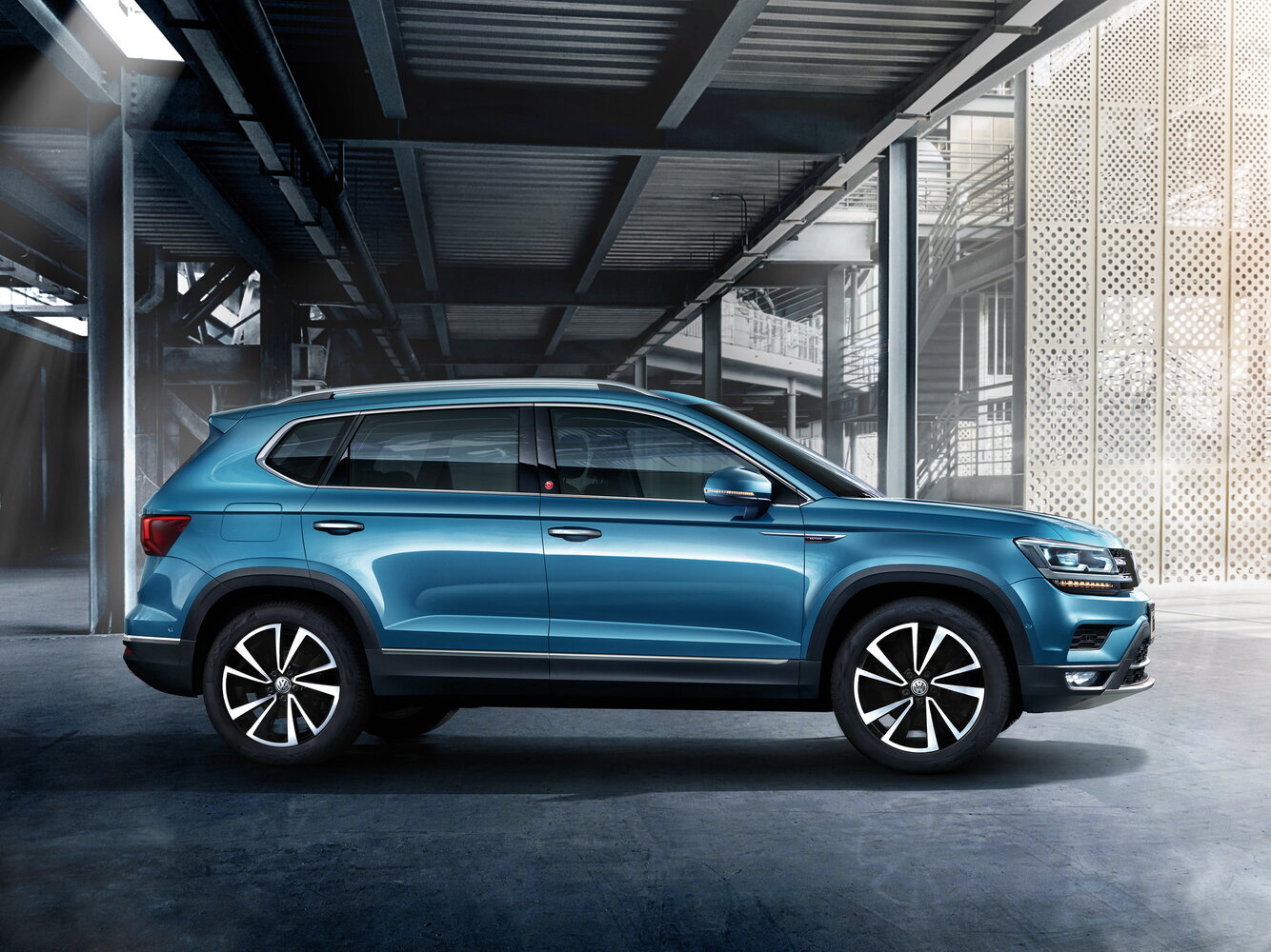 Volkswagen Tharu, вид 2