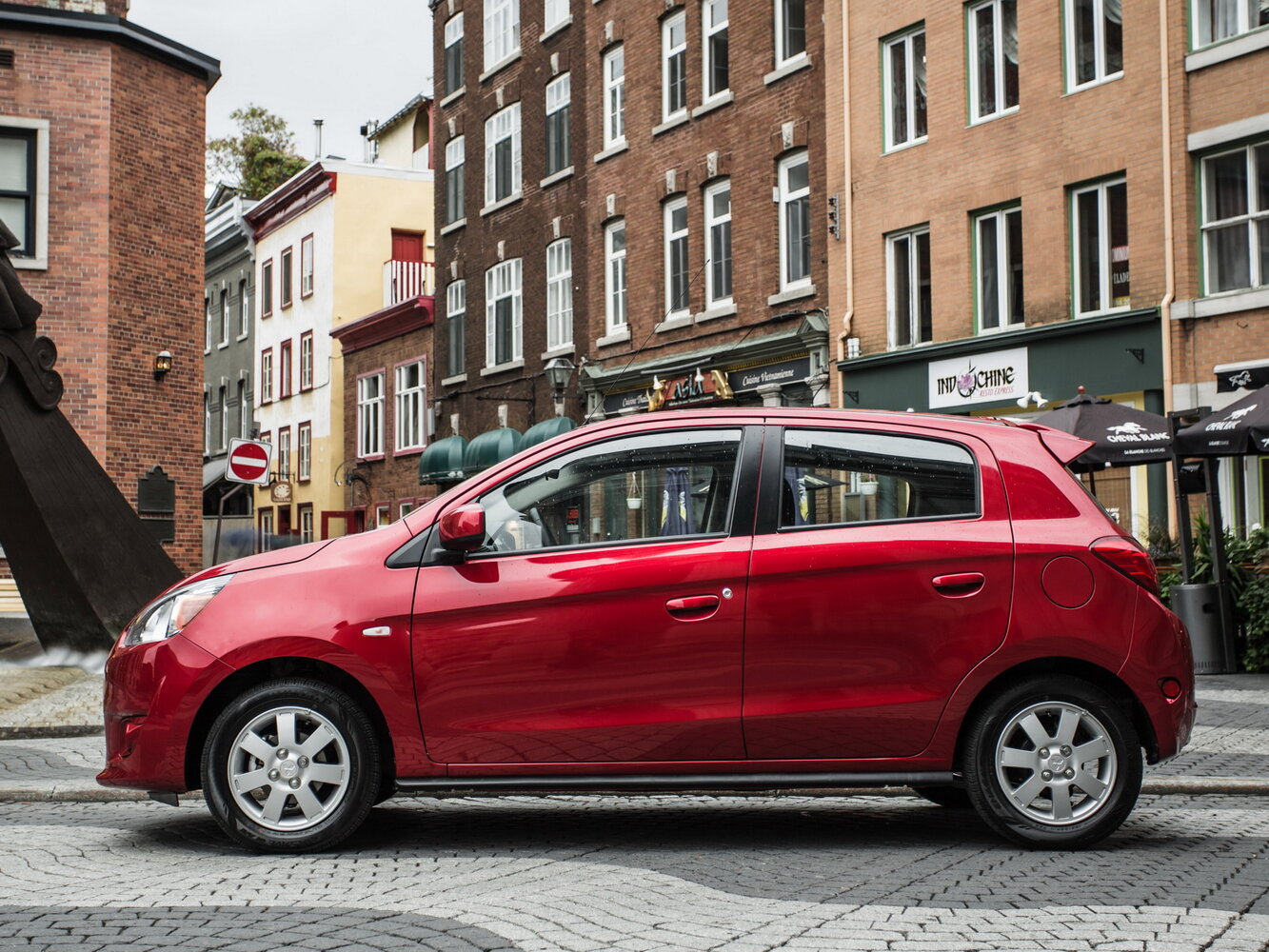 Mitsubishi Mirage, вид 2