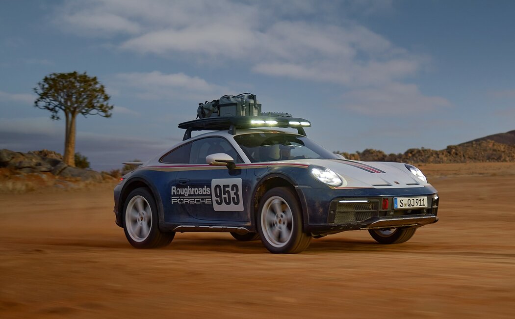 Porsche 911 8 поколение (992), Купе Dakar - технические характеристики ...