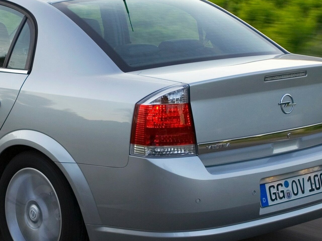 Opel Vectra C рестайлинг, Седан - технические характеристики, модельный ...