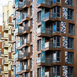 Купить 2-комнатную квартиру с большой кухней в ЖК Russian Design District в Москве и МО - изображение 1