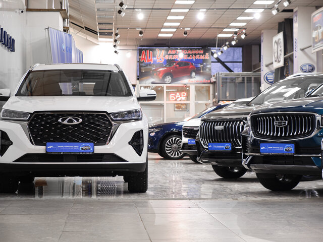 Профиль дилера Автосалон на Дмитровке на Авто.ру