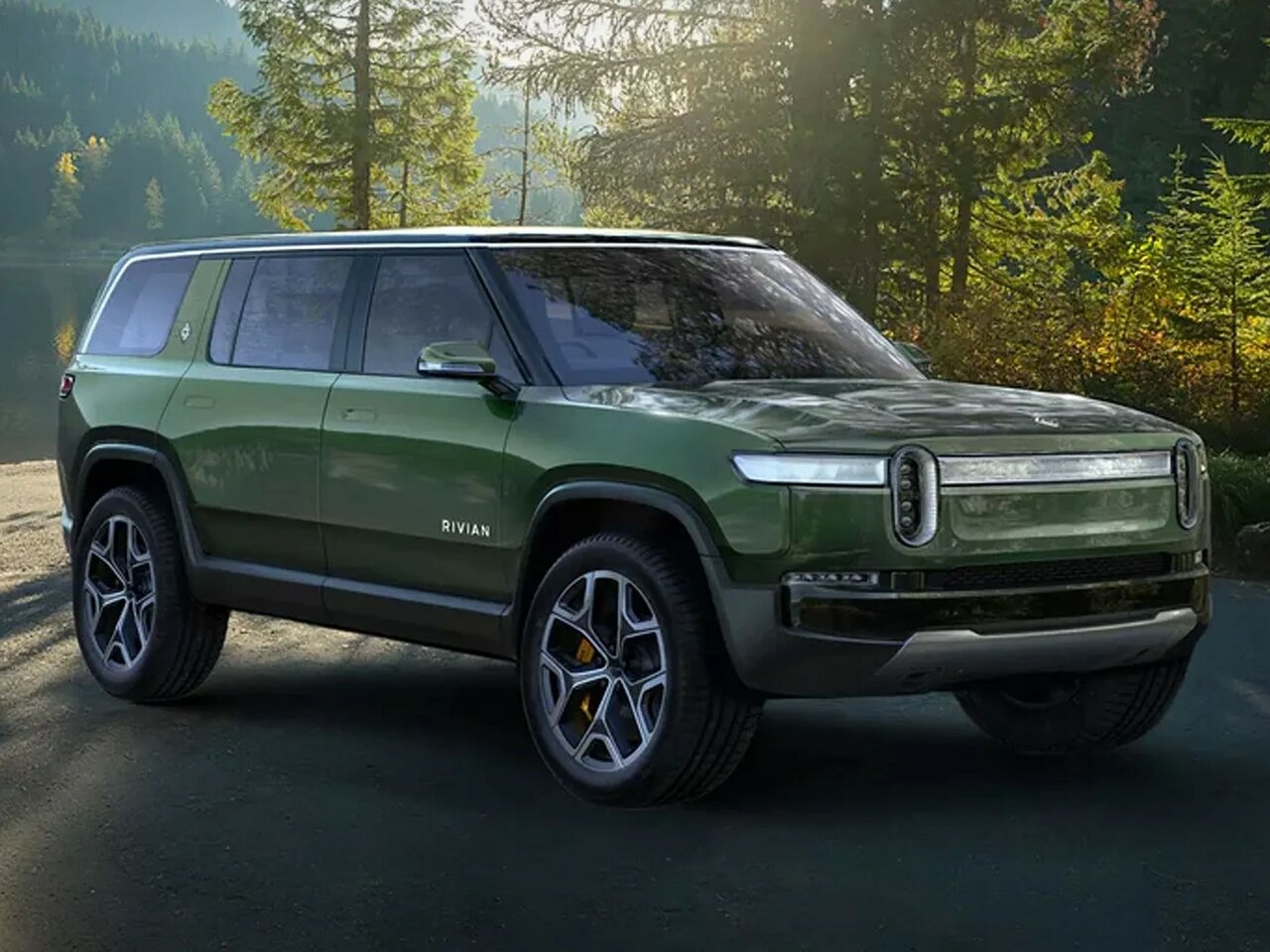 Rivian R1S Основной вид
