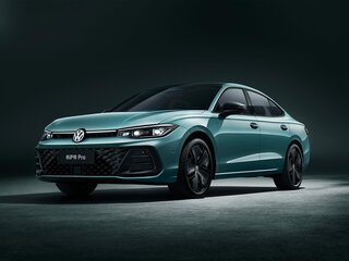 Volkswagen Passat (North America and China) Pro I