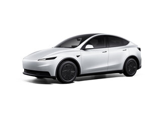 2025 Tesla Model Y Long Range I Рестайлинг, белый, 7639800 рублей, вид 3