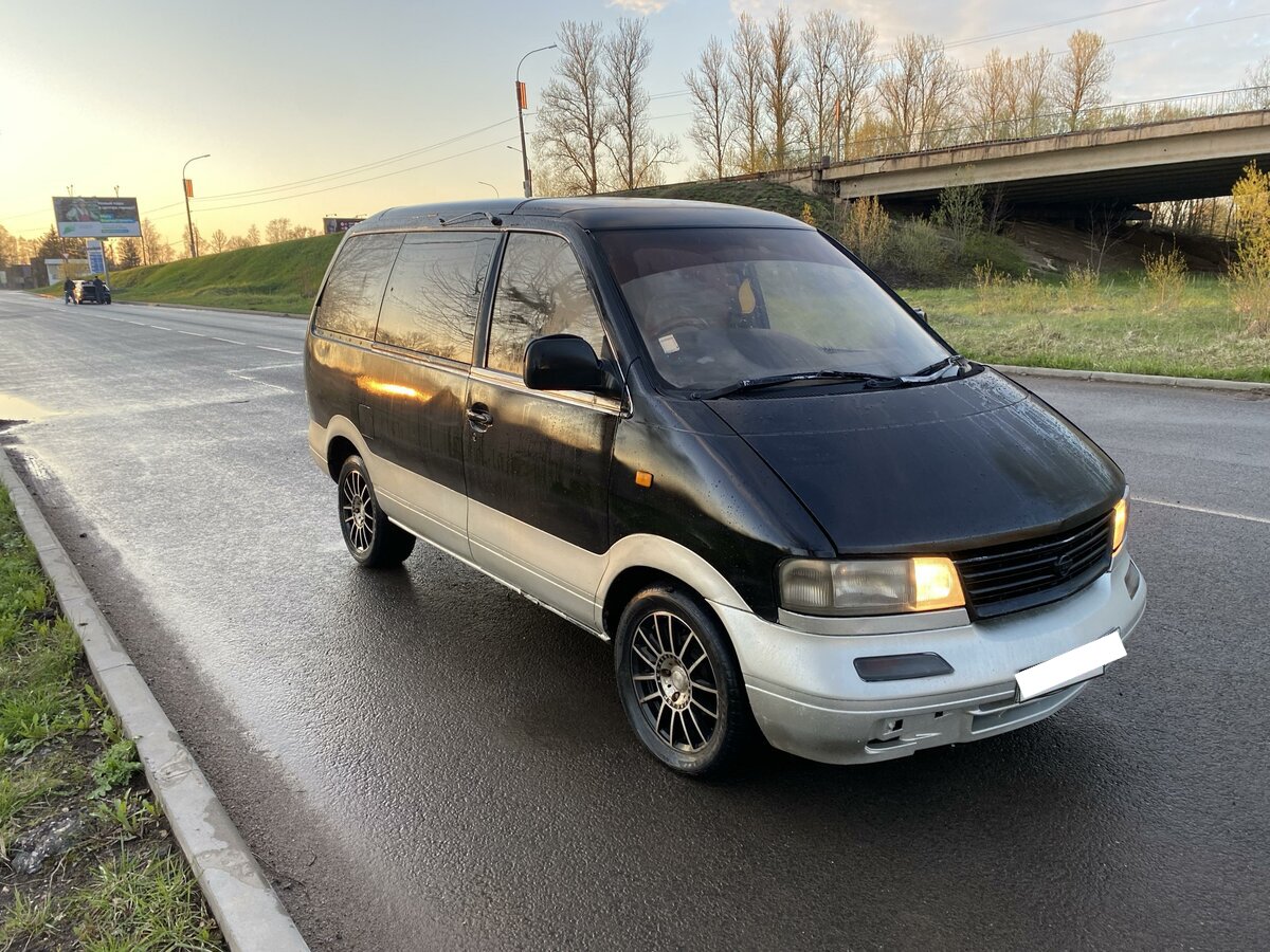 Nissan Largo Основной вид