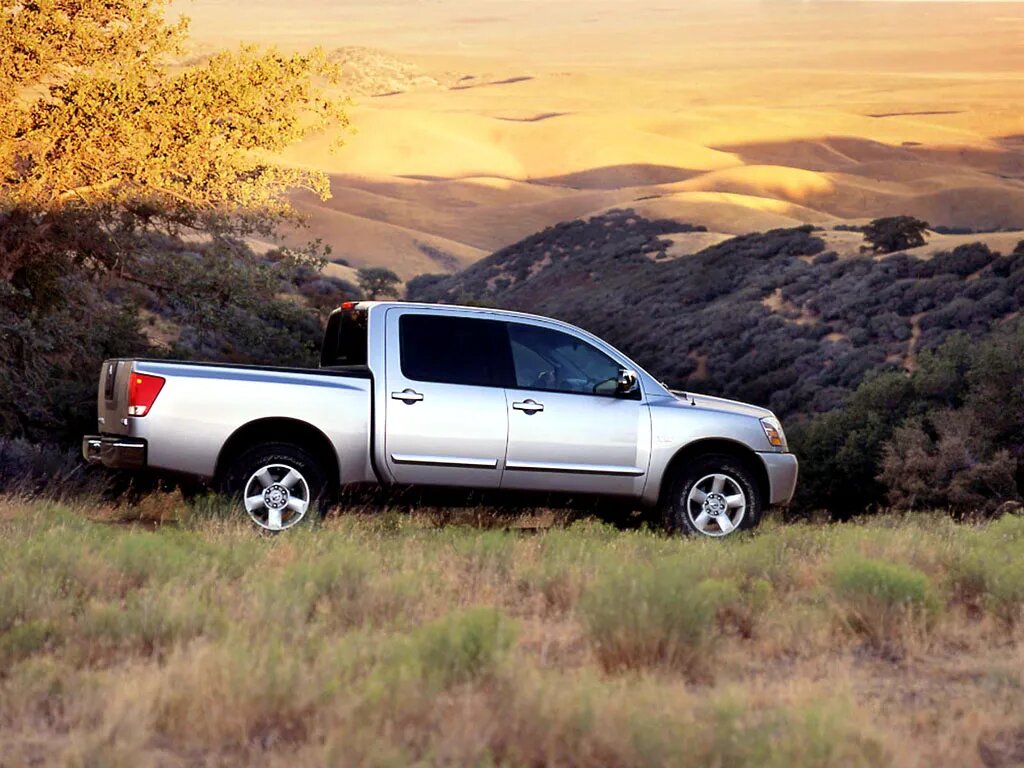 Nissan Titan I, Пикап Двойная кабина: фото поколения