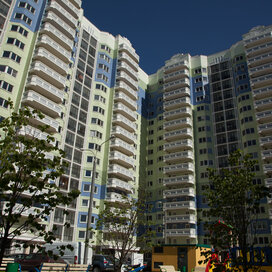 Купить трехкомнатную квартиру в микрорайоне «Домодедовский» в Москве и МО - изображение 1