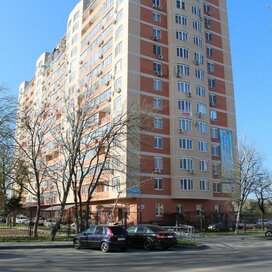 Купить трехкомнатную квартиру в доме в Чистяковской роще в Краснодаре - изображение 3