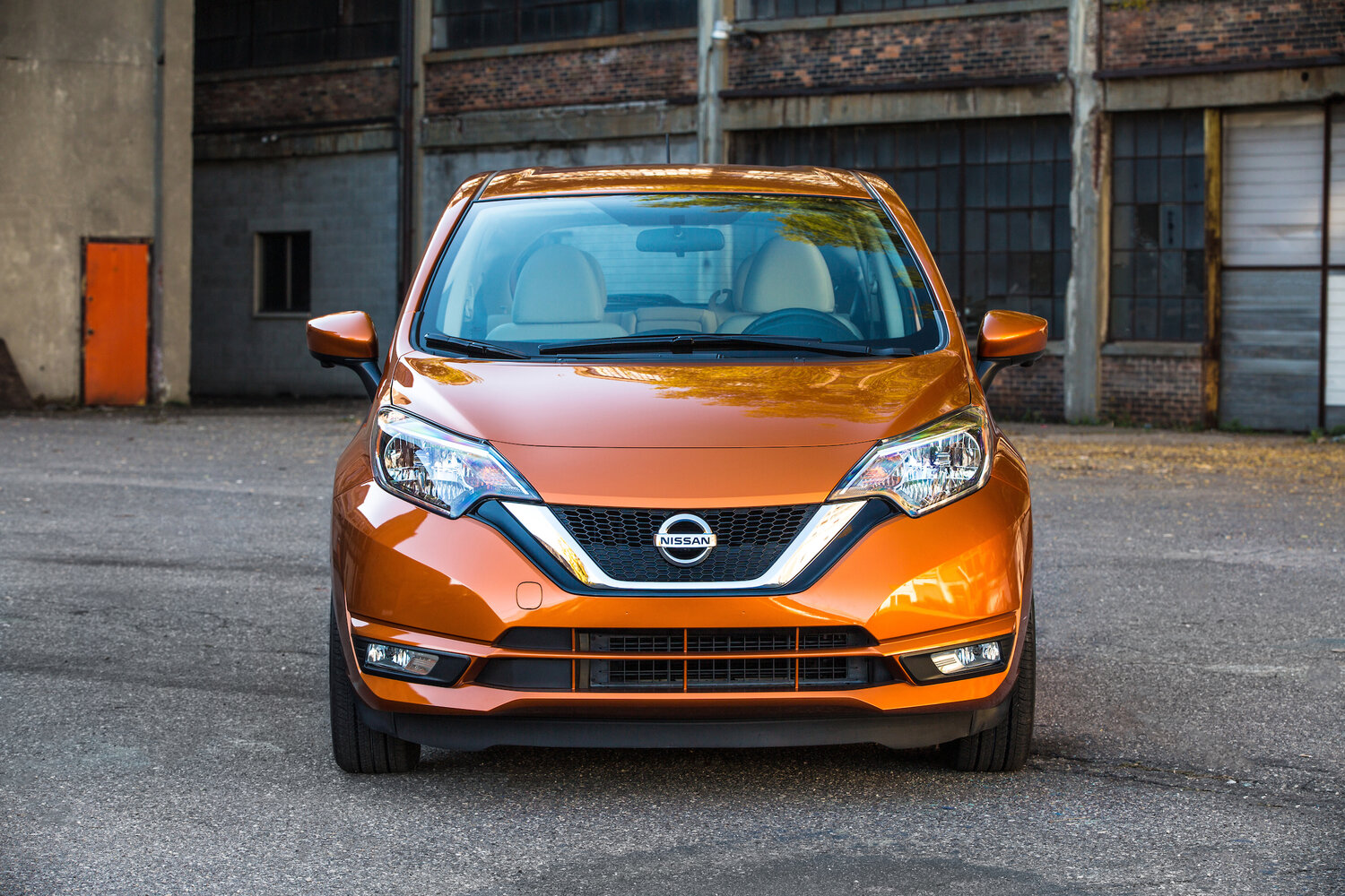 Nissan Note Hatchback, вид 3