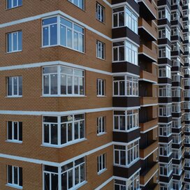 Купить 2-комнатную квартиру в ЖК «ЦЕНТР» в Новороссийске - изображение 2