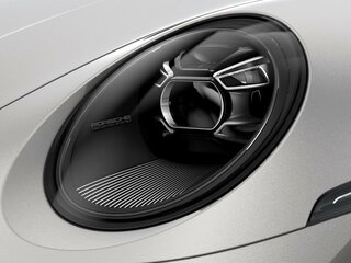 Матричные светодиодные фары, включая систему динамического освещения Porsche (PDLS Plus)
