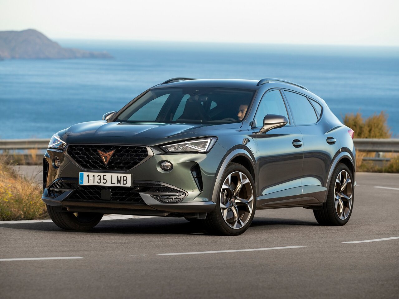 Cupra formentor e-hybrid