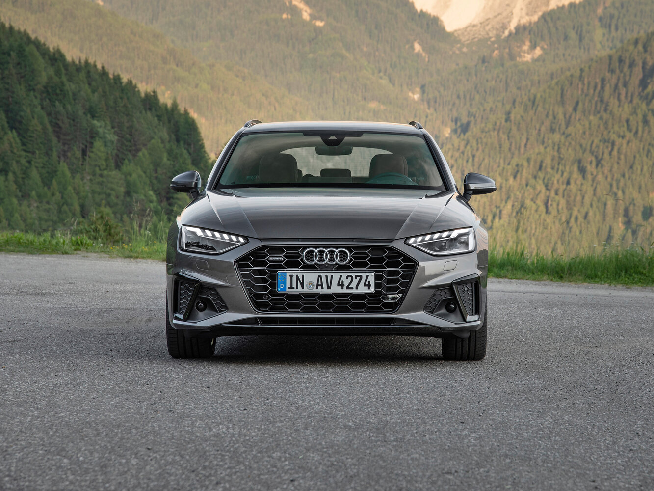 Audi A4 Wagon, вид 3