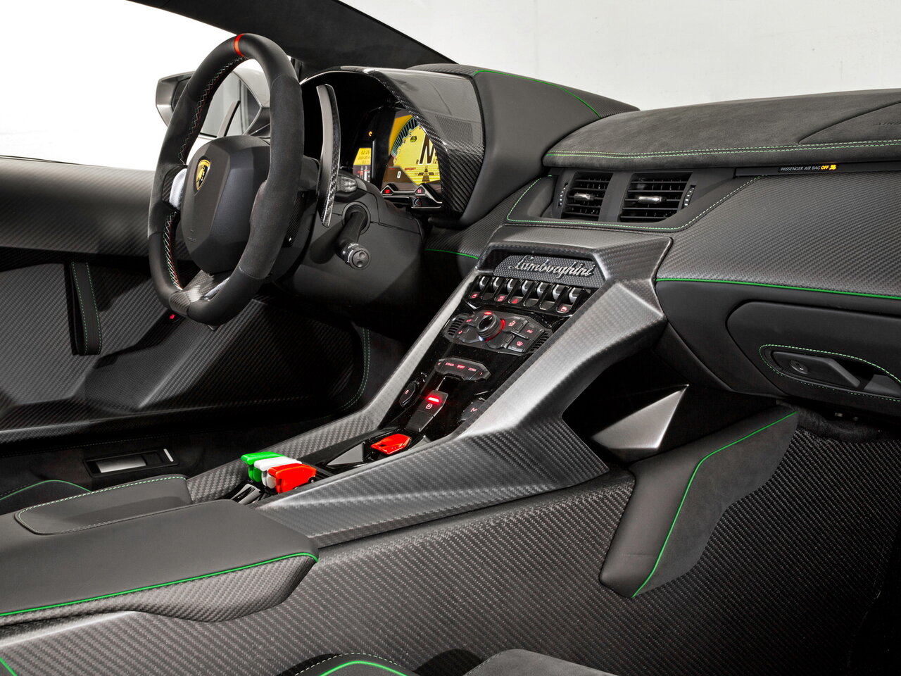 Как выглядит ламба внутри Lamborghini Veneno -н.в., купе - технические характеристики, модельный ряд, комп