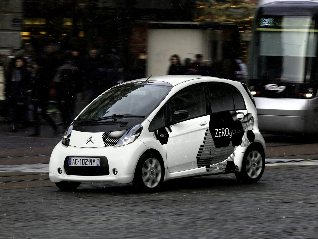 Citroen C-ZERO Основной вид