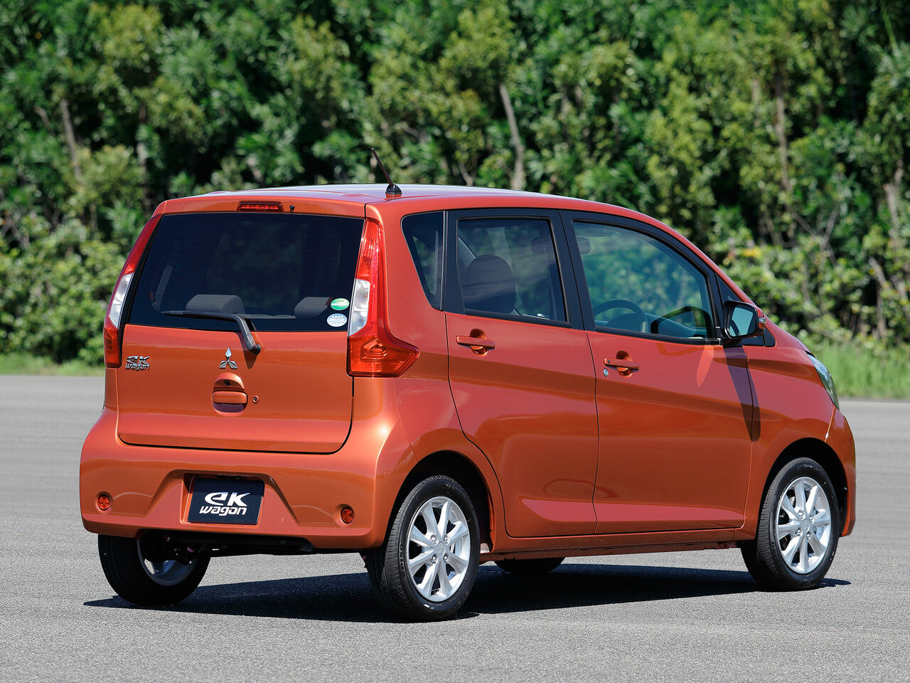 Mitsubishi super height k Wagon